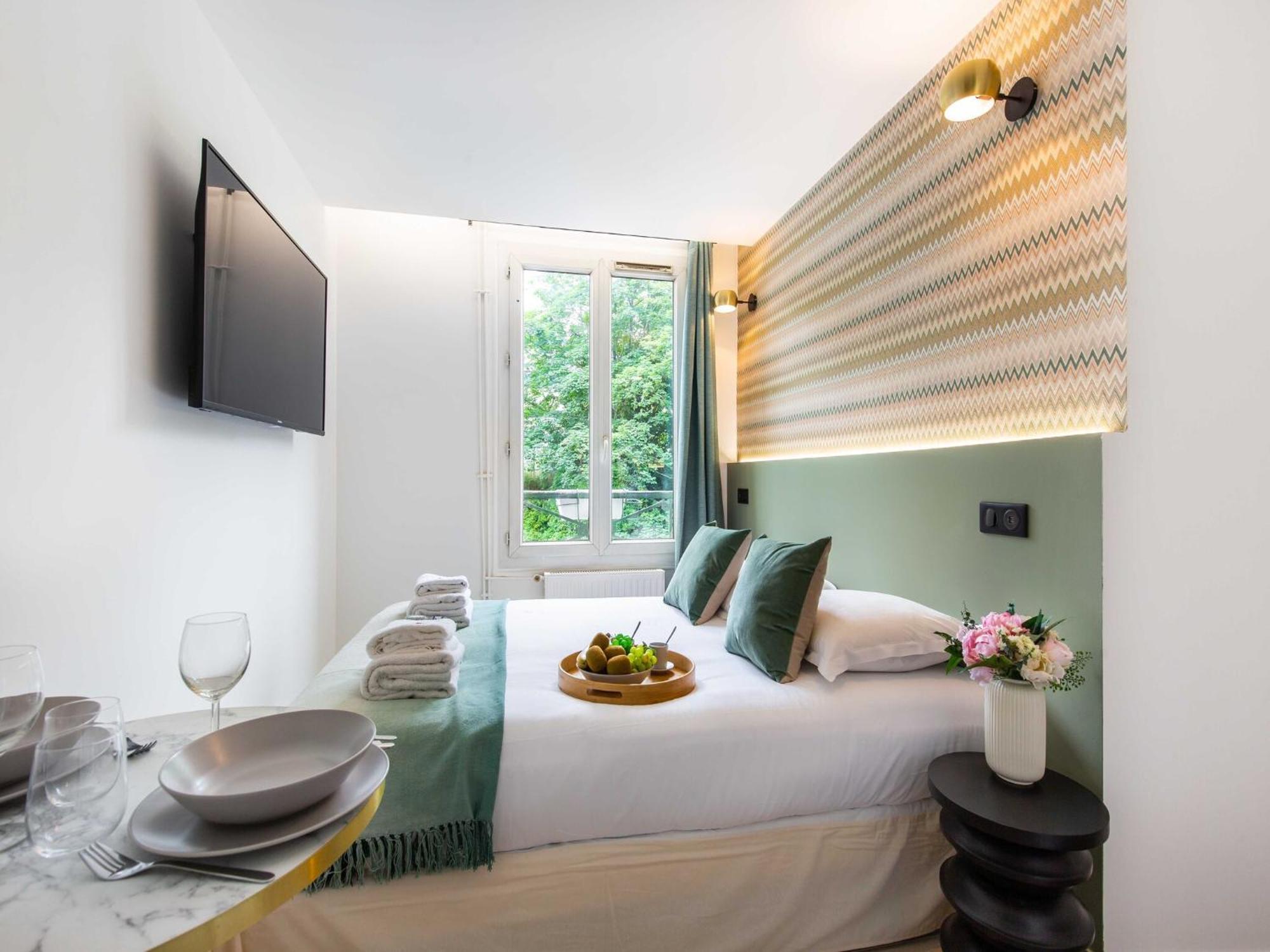 Appartement Cosy - Parc Des Expositions Tour Eiffel 14 *